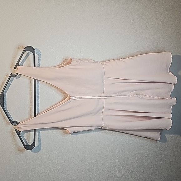 Romper - Picture 2 of 4